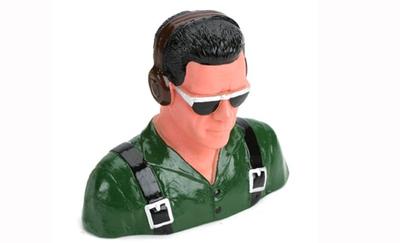 1/5 Pilot, Civilian w/Headphones & Sunglasses (Green)
