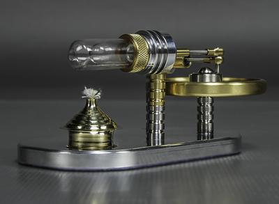 Stirling Displacer Engine - Working Display Model