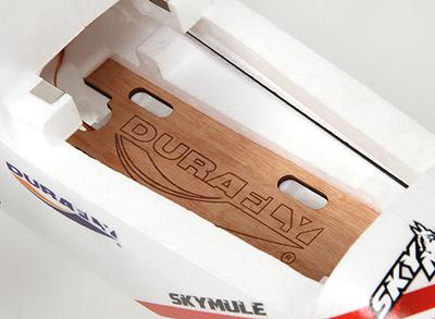 Durafly� � SkyMule Twin FPV Sports Model EPO 1500mm (PNF)