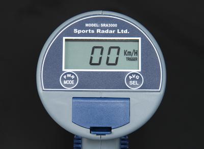 LCD Radar Speed Gun 5 - 199 Mph/Kph SRA3000