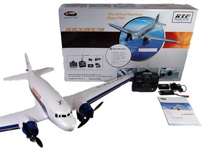 Dynam DC-3 SkyBus 4 ch Brushless rc plane